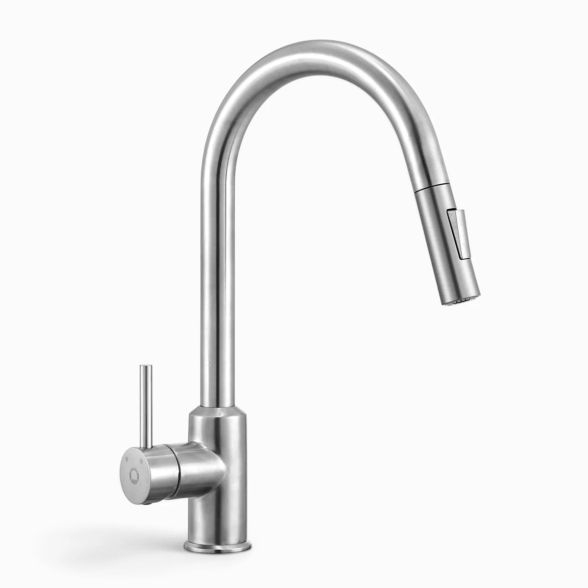 Robinet de cuisine à bec haut en inox brossé, avec douchette extractible et manette latérale